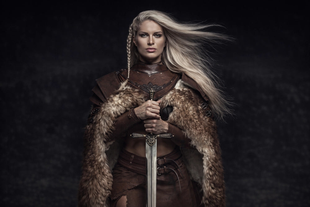 Realistic fog overlay Photoshop bundle preview, cinematic mist effect on portrait photo, atmospheric fog for photo manipulation